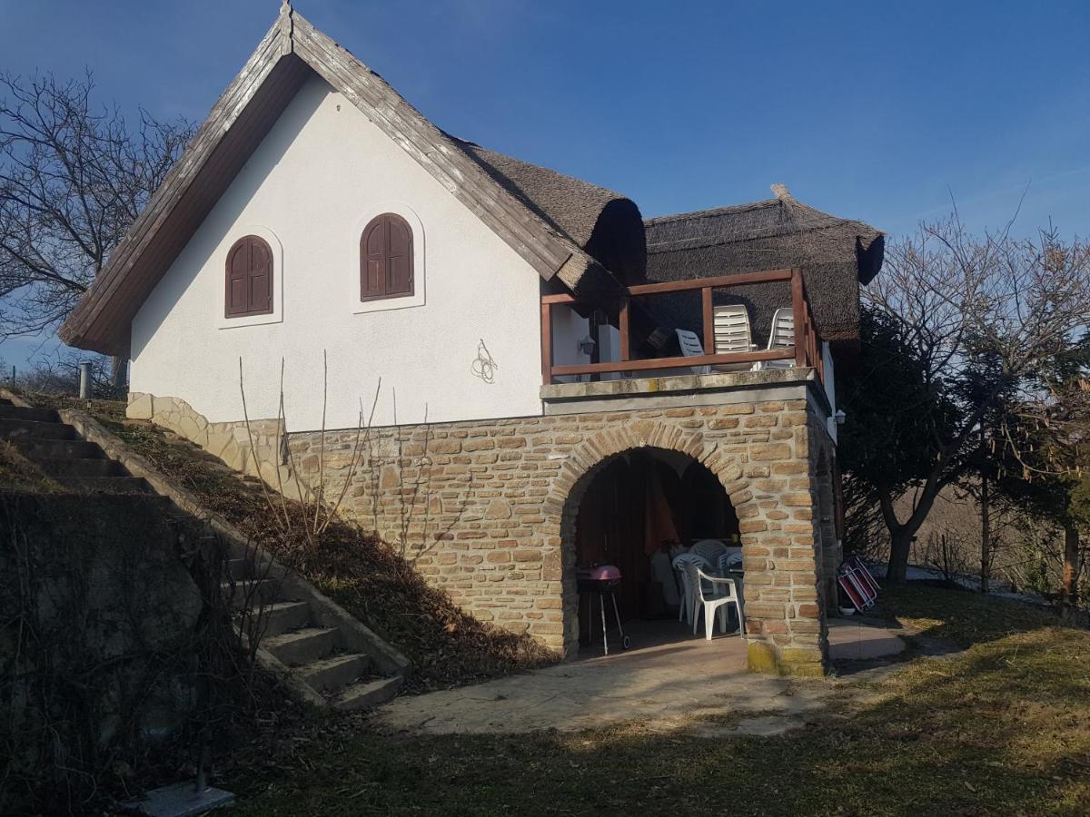 Villa Korozsa Vendeghaz Тихани Екстериор снимка